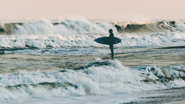 Single  Quiver:  Surflariak  gara  eta  surfa  maite  dugu