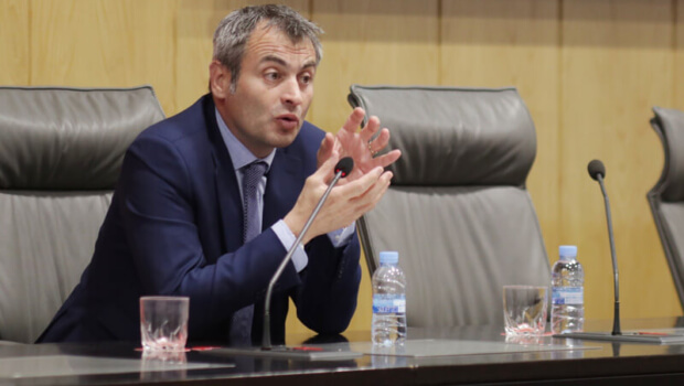 Simulación de procesos industriales para mejorar la producción