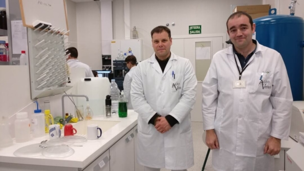 ‘AleoVitro’:  ‘Inguru  zientifikoa  eta  ikerketakoa  ikusgarri  egiteak  bokazioei  laguntzen  die’