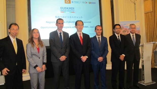 El viceconsejero Javier Zarraonandia resalta la fuerza del sector energético vasco ante la delegación de Fukushima