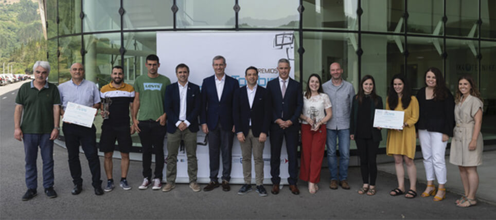 surphase premios toribio echevarria