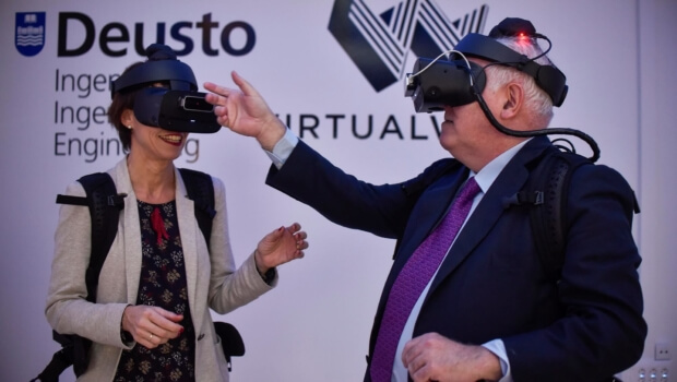 La Universidad de Deusto y Virtualware inauguran un laboratorio de realidad virtual pionero en el mundo