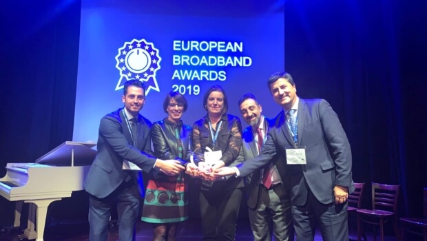 La CE premia a Euskadi por sus planes de extensión de la banda ancha ultrarrápida a zonas rurales