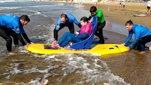 Surf Irekia, pertsona orok olatuez disfrutatzeko teknologia irekiak