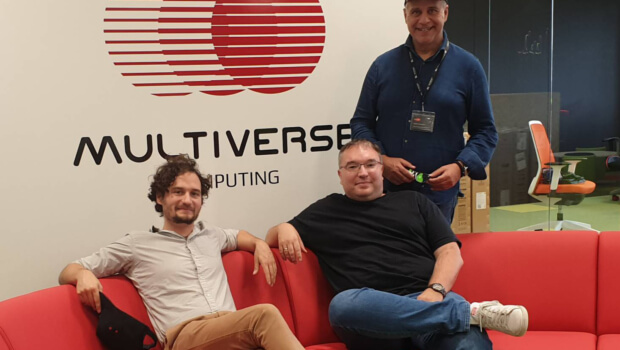Multiverse Computingek hamar milioi euroko inbertsio erronda itxi du