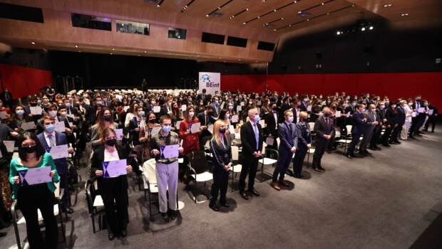 125 jóvenes partirán en enero a su destino laboral en el extranjero gracias a las becas de internacionalización BEINT del Gobierno Vasco