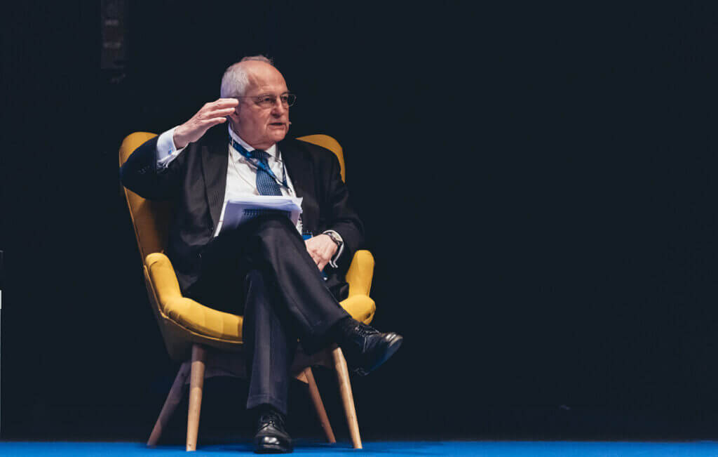 Martin Wolf Financial Times