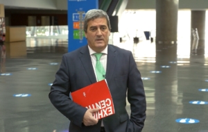 Xabier Basañez, director general del Bilbao Exhibition Center durante la entrevista.