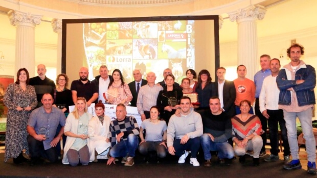 Txapelkoop, premio Gaztenek Bizkaia para jóvenes proyectos emprendedoras
