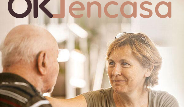 OKencasa ofrece apoyo y atención a los cuidadores de personas mayores dependientes