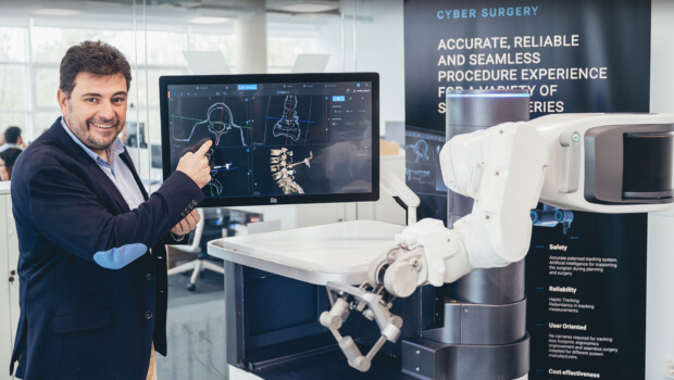 Jorge Presa Cyber Surgery Robot