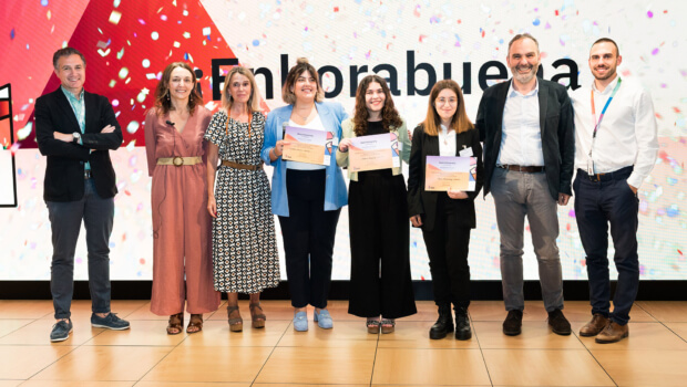 Alumnas de Ingeniería en Deusto ganan la gran final de ‘0a6 4 University’, un programa de emprendimiento de IBM