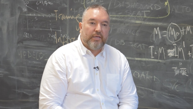 Román Orús: “Multiverse Computing ha sabido trasladar tecnologías complejas como la computación cuántica o la IA a entornos reales”