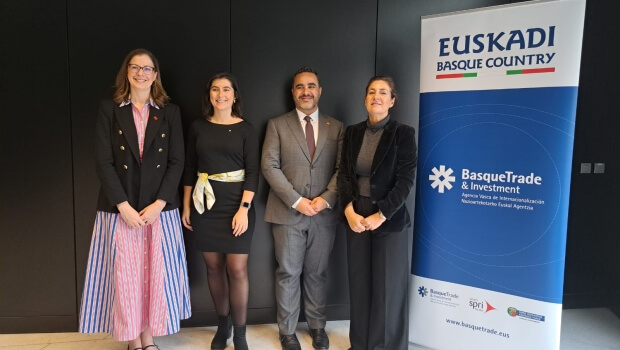 Euskal  enpresek  negozio  eta  lankidetza  aukerak  aztertu  dituzte  Ontario  eta  Eskozia  Berrian