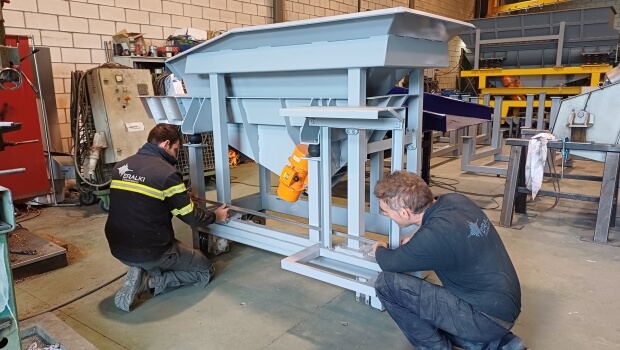 Eralki Engineering consolida su modelo industrial centrado en el diseño, fabricación e implementación de maquinaria vibrante