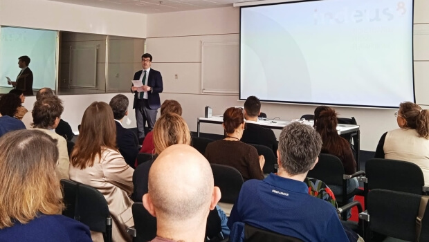 Jon Ansoleaga: “Debemos atraer más empresas a INDEUS y seguir trabajando para garantizar el euskera en los servicios a empresas industriales”