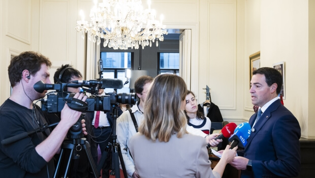 El Lehendakari convoca al Grupo para la Defensa Industrial ante la escalada bélica en Oriente Medio