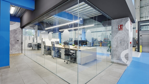 VCG incorpora nuevo centro de mecanizado de cinco ejes