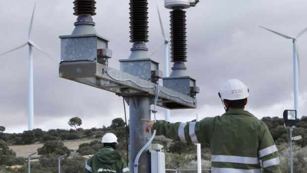 Eusko  Jaurlaritzak  110  milioi  euroko  inbertsioa  onartu  du  2027rako,  Iberdrolak  Euskadin  banaketa-sare  elektrikoa  indartzeko  eta  digitalizatzeko