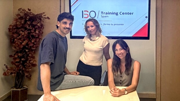 Las  nuevas  ISO  9001  e  ISO  14001  marcan  el  camino:  ISO  Training  Spain  forma  a  las  empresas  para  adaptarse  a  tiempo