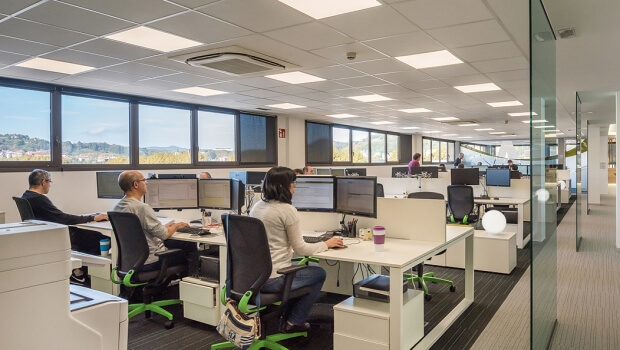 Transkal avanza en la digitalización logística con una solución propia de IA en su sistema ERP